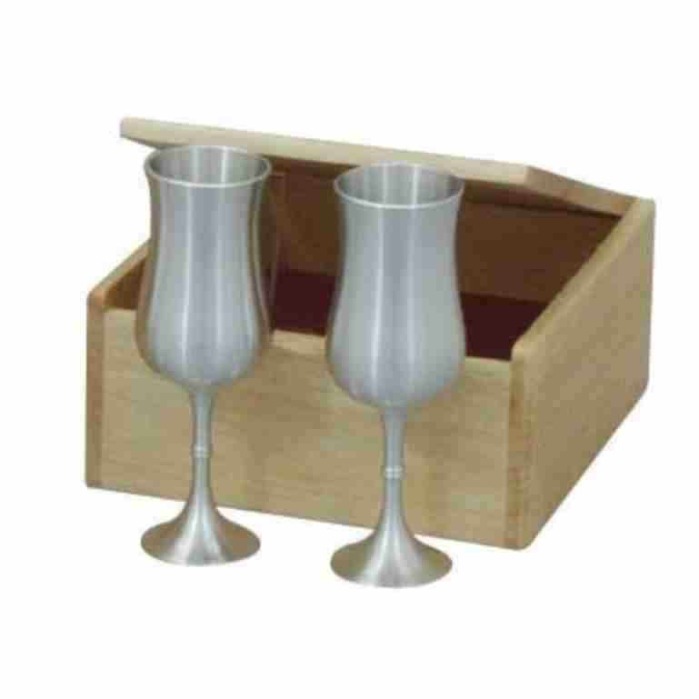 BOXED SET OF PEWTER CHAMPAGNE FLUTES